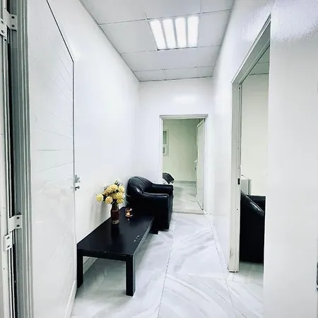 Private 2Bedroom Villa With T&B And Kitchenette Near Abu Dhabi International Airport Exterior photo
