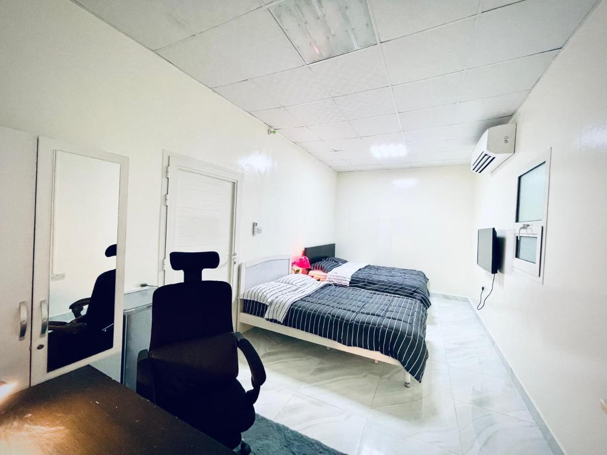 Private 2bedroom With T&b And Kitchenette Near International Airport Holiday home *
