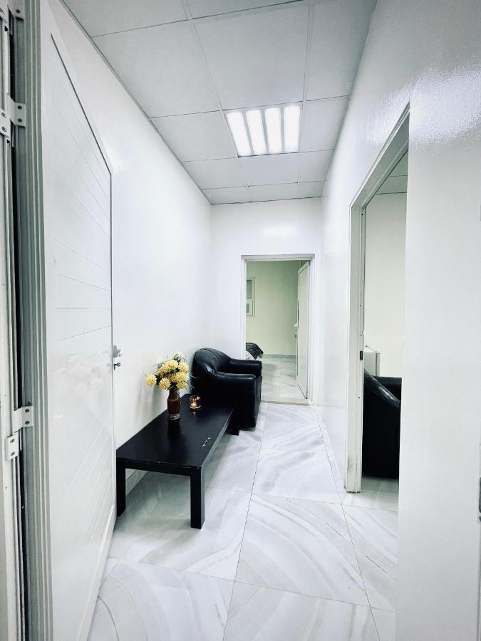 Holiday home Private 2bedroom With T&b And Kitchenette Near International Airport *