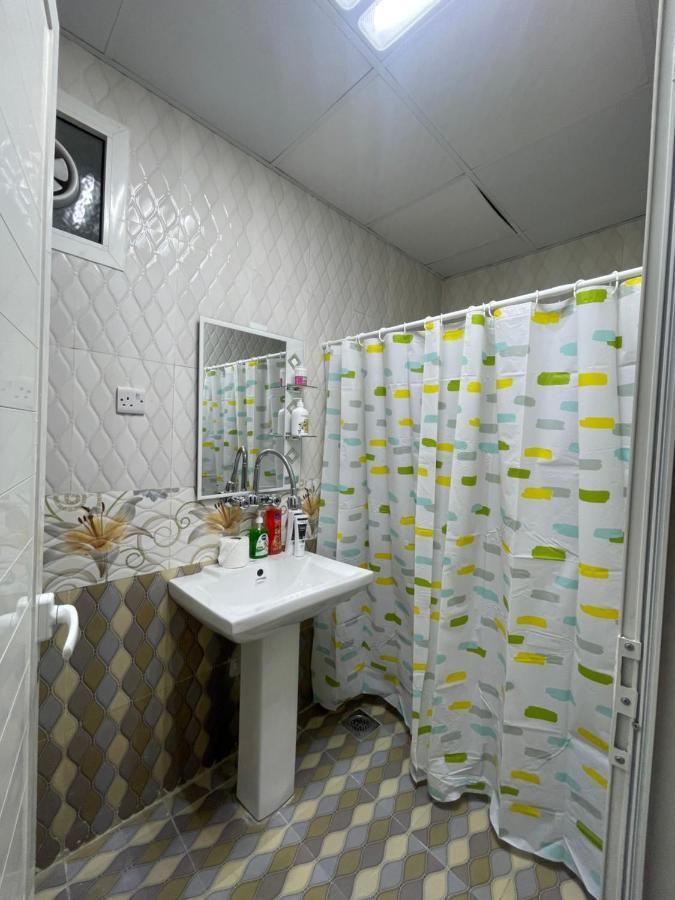 Holiday home Private 2bedroom With T&b And Kitchenette Near International Airport *